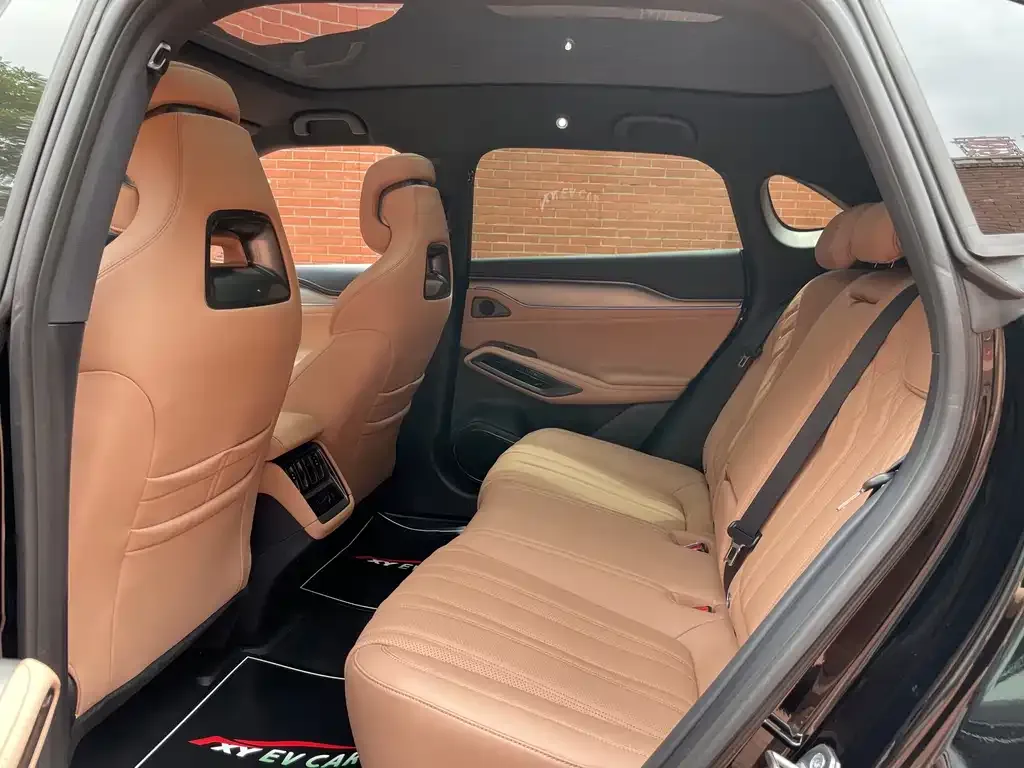 BYD L EV 2025 из CN, фото 2