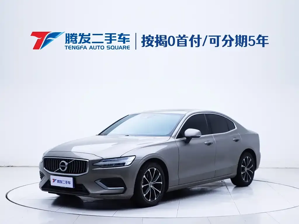 Volvo S60 2022 из CN, фото 1