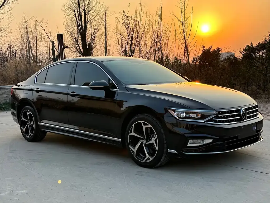 Volkswagen Magotan 2023 из CN, фото 3