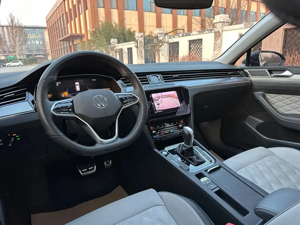 Volkswagen Magotan 2023 из CN, фото 9