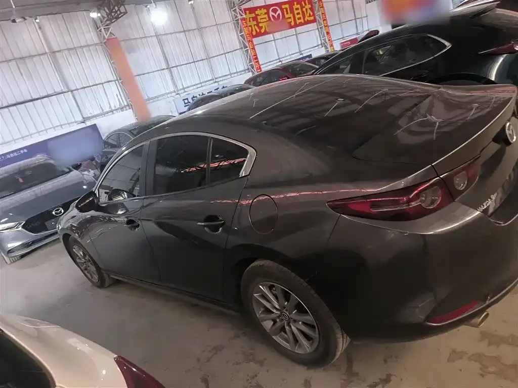 Mazda 3 Axela 2022 из CN, фото 9