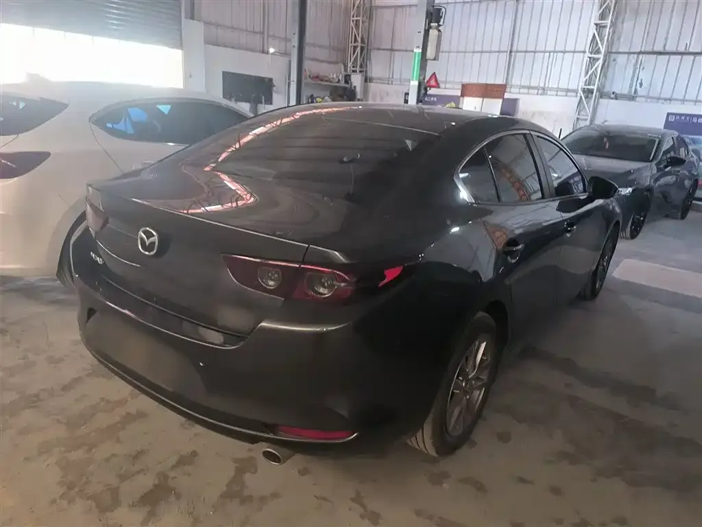 Mazda 3 Axela 2022 из CN, фото 5