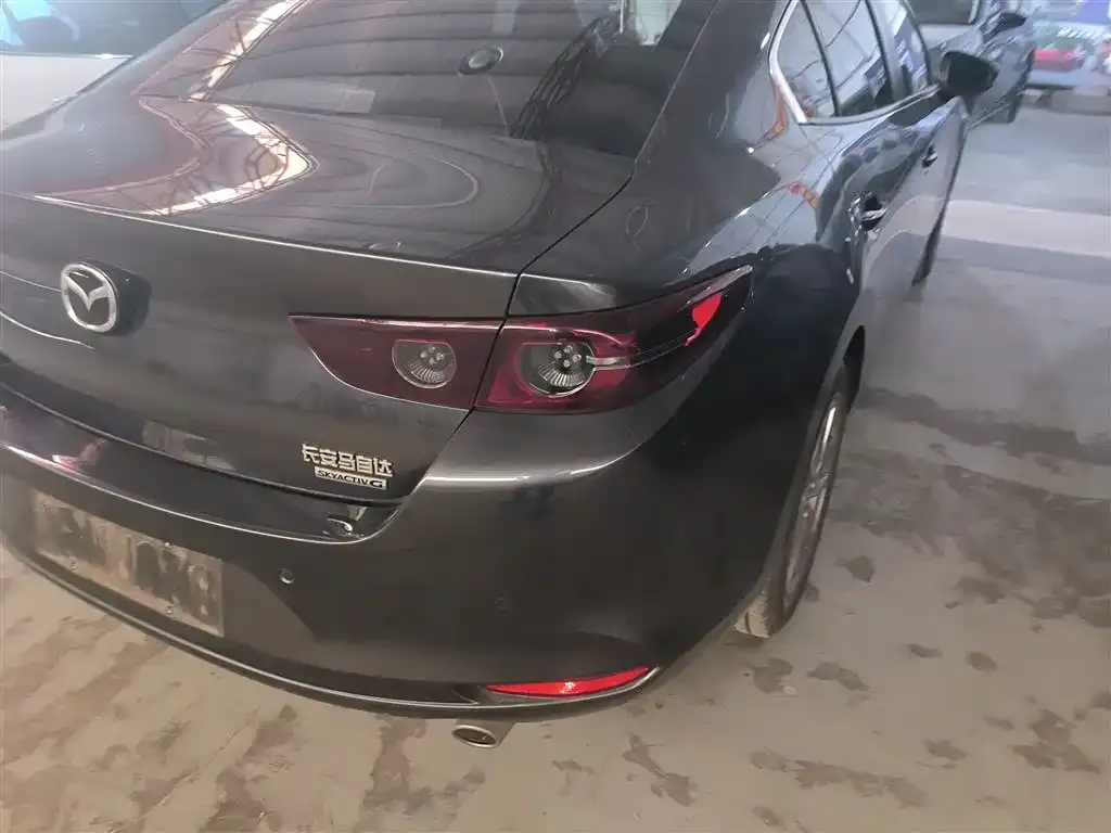 Mazda 3 Axela 2022 из CN, фото 4