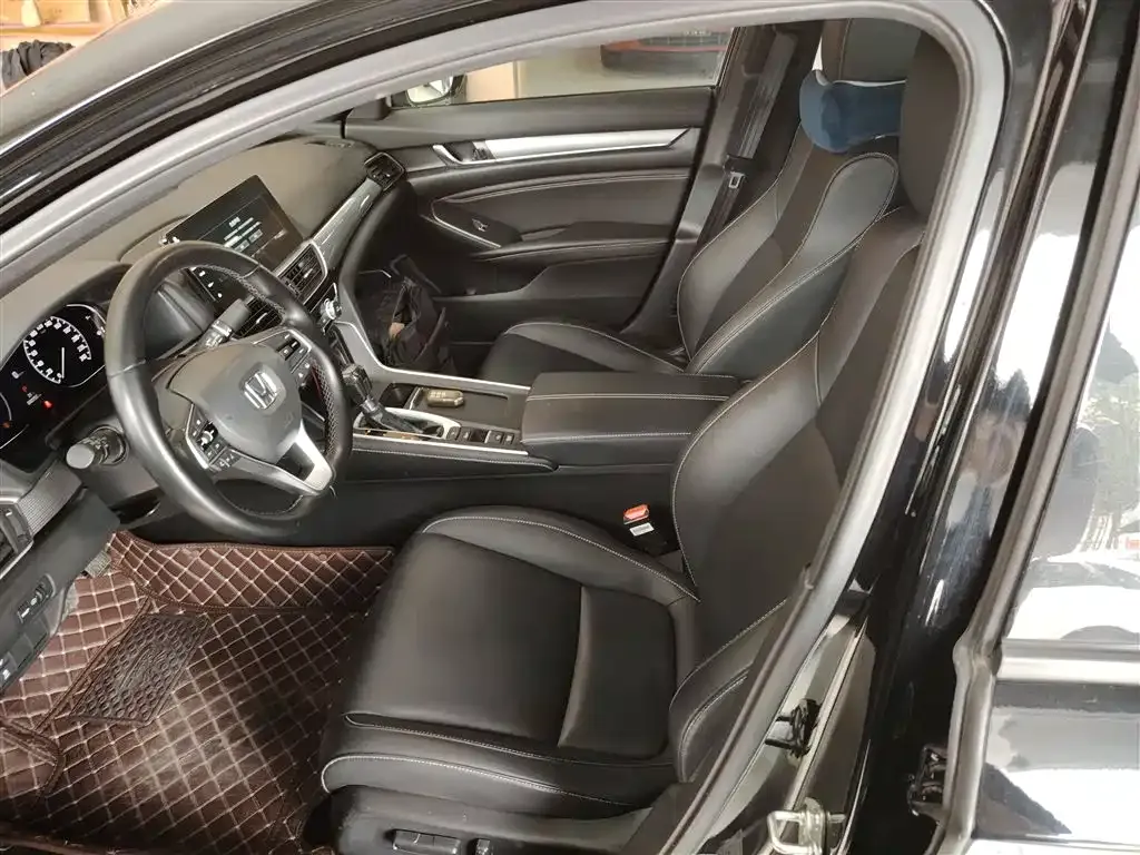 Honda Inspire — фото 10