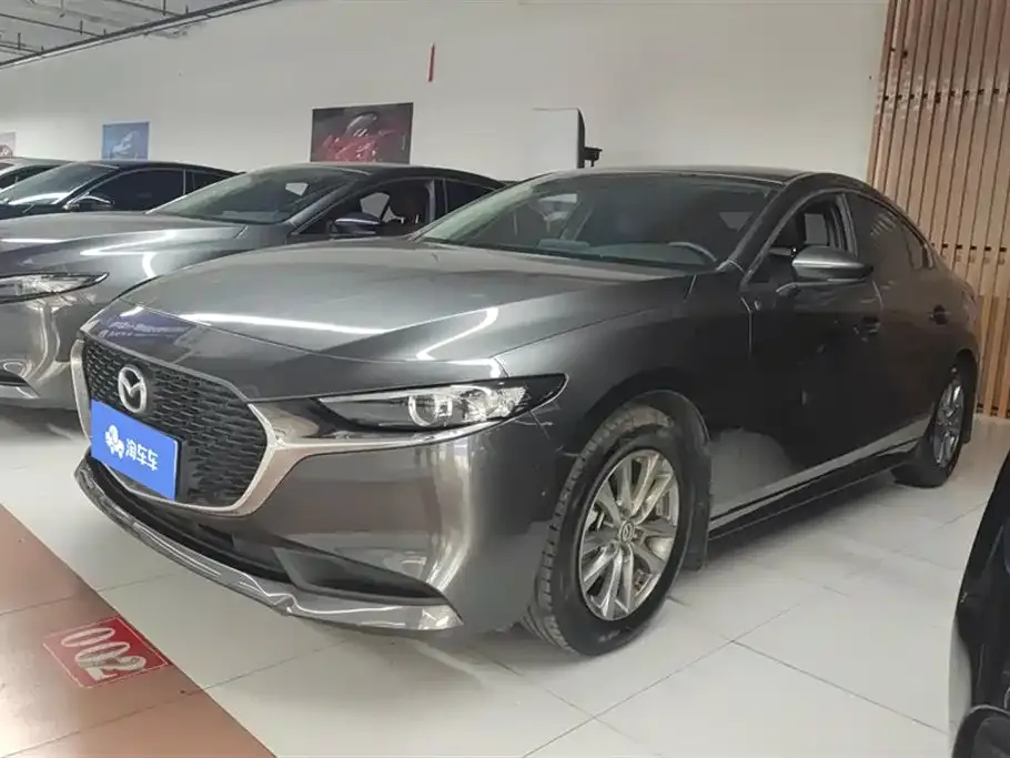 Mazda 3 Axela 2022 из CN, фото 1