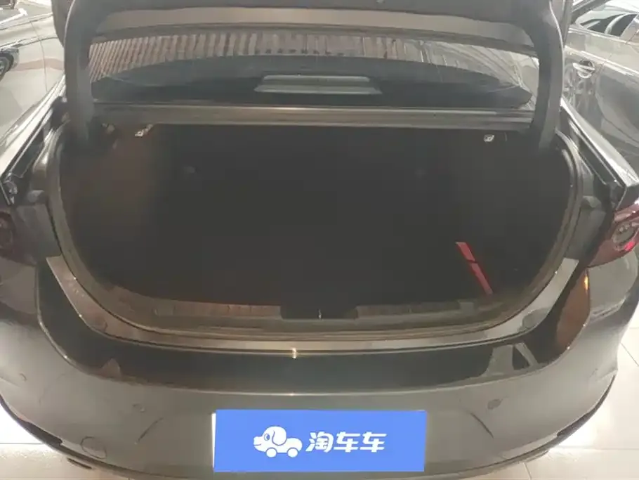 Mazda 3 Axela 2022 из CN, фото 4