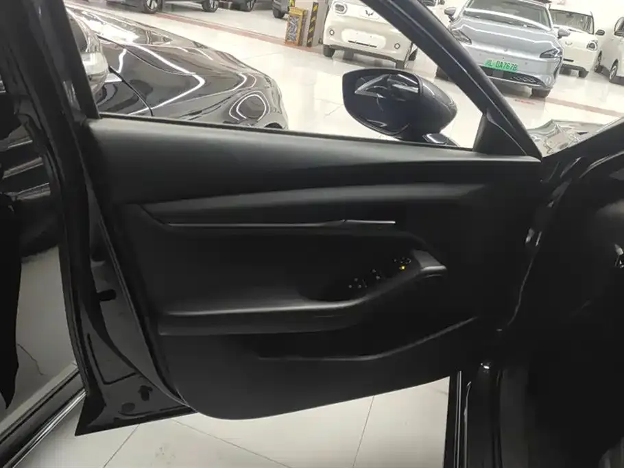 Mazda 3 Axela 2022 из CN, фото 7