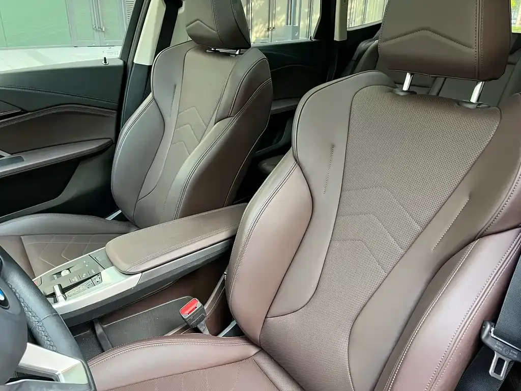 BMW X1 2023 из CN, фото 8