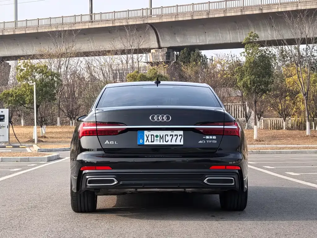 Audi A6L — фото 8