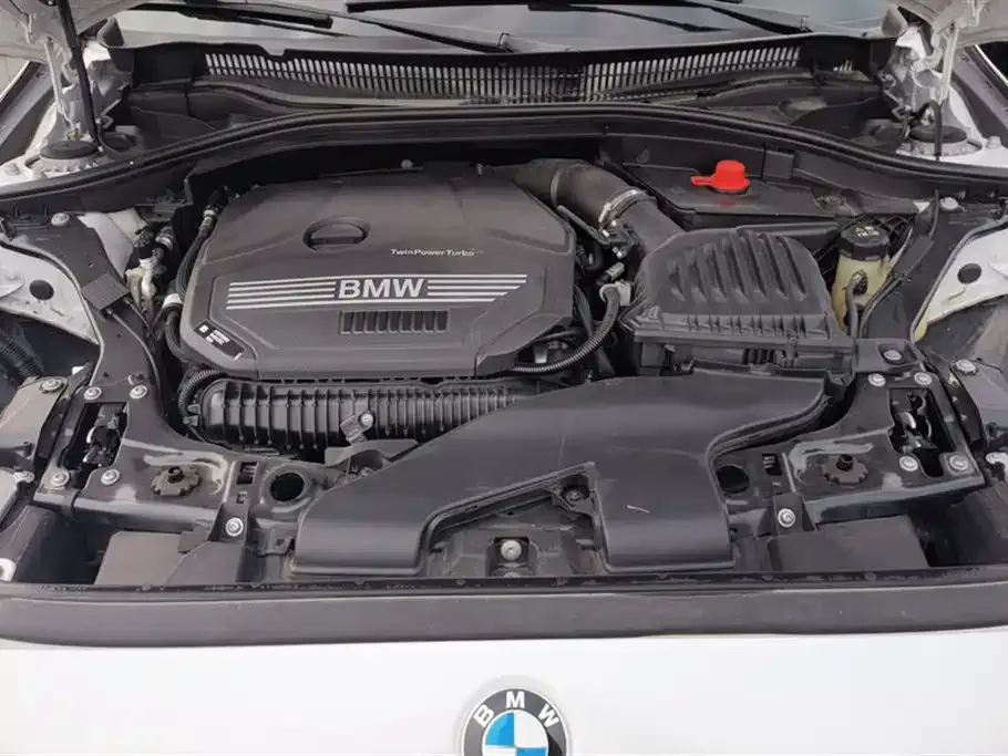 BMW 1 Series 2024 из CN, фото 10
