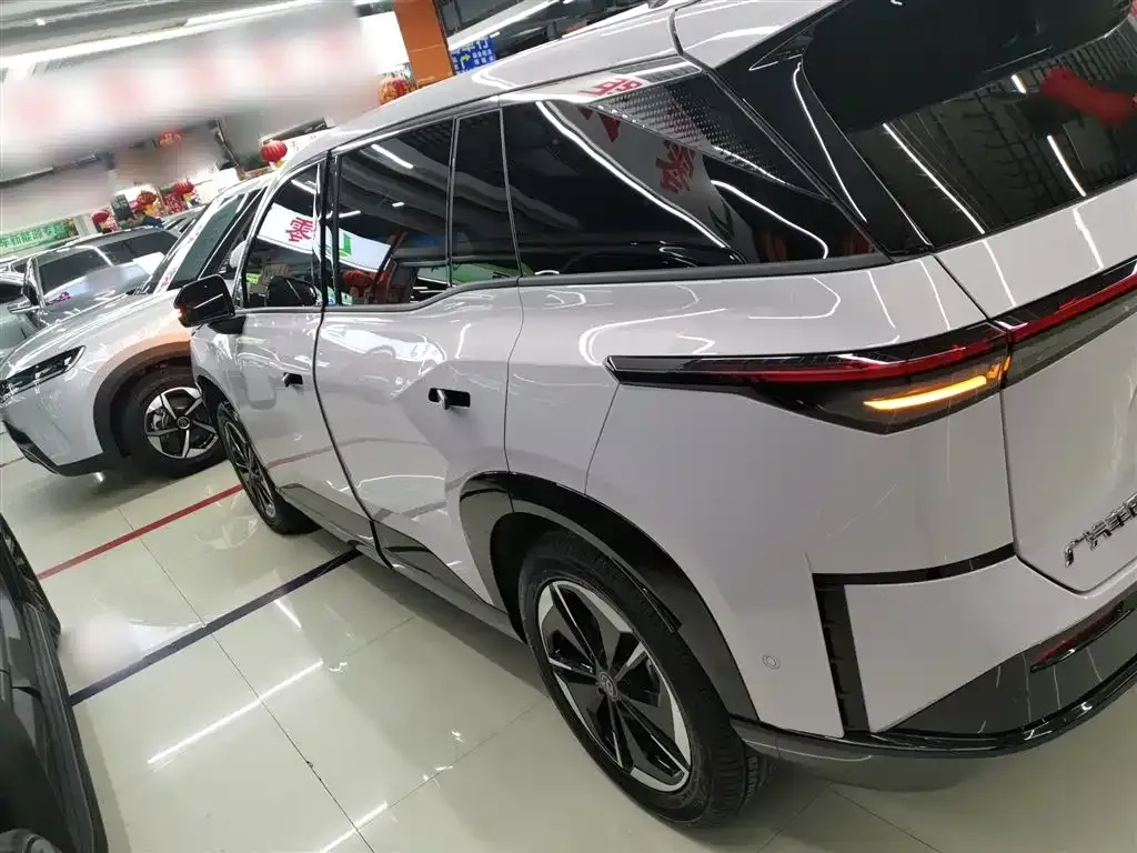 Toyota Platinum 3X 2025 из CN, фото 10