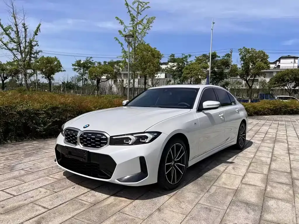 BMW 3 Series — фото 1