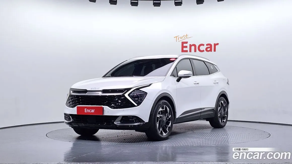 Kia Sportage — фото 1