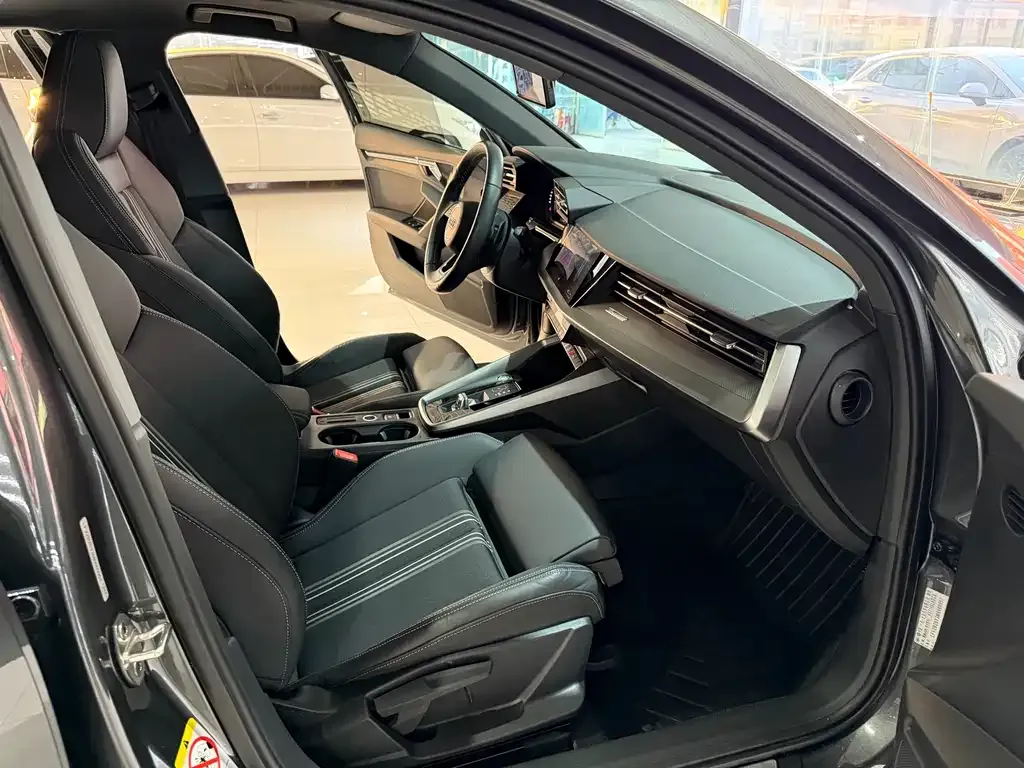 Audi A3 2022 из CN, фото 9
