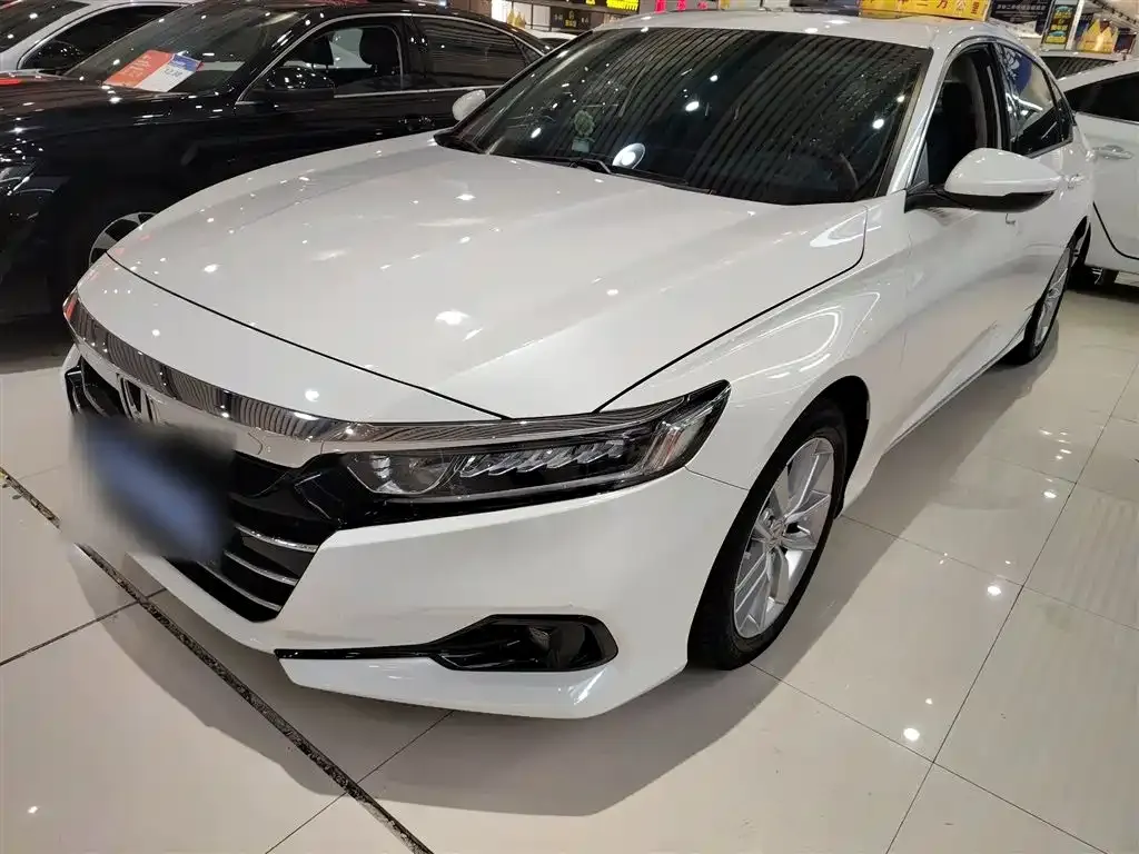 Honda Accord — фото 6