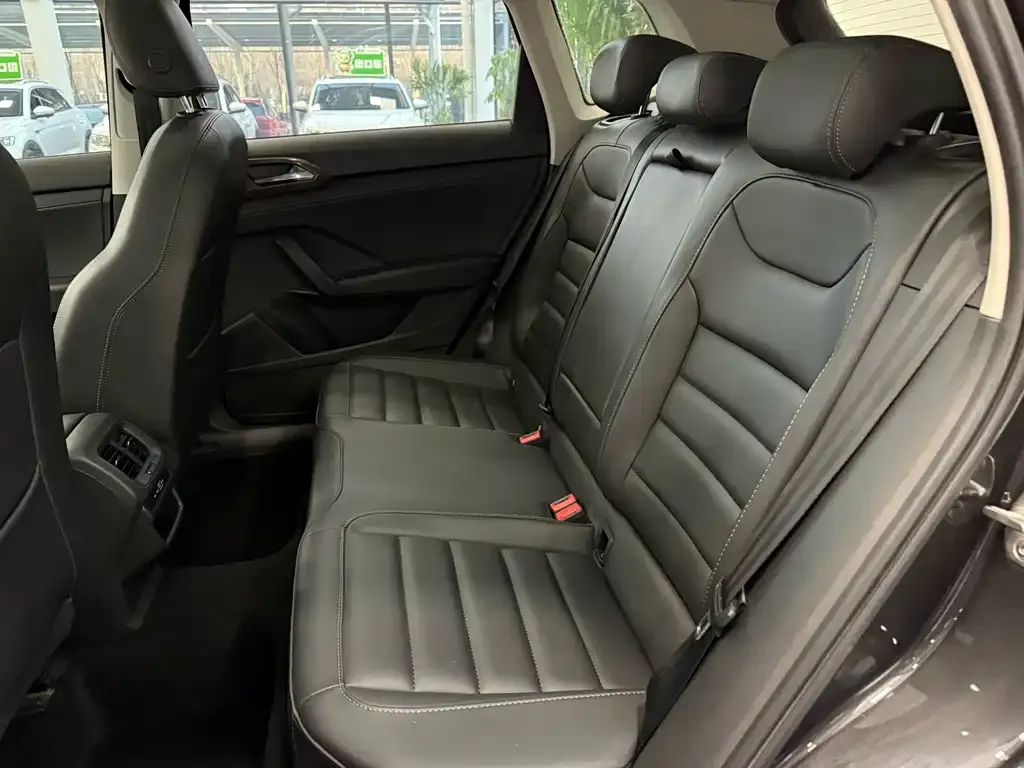 Volkswagen Tharu 2022 из CN, фото 5