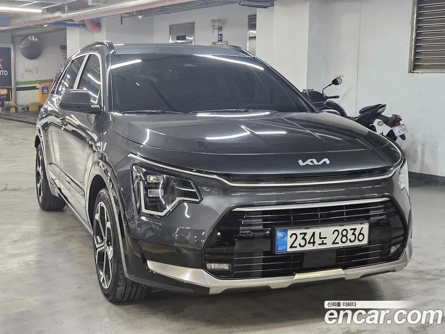 Kia Niro — фото 1