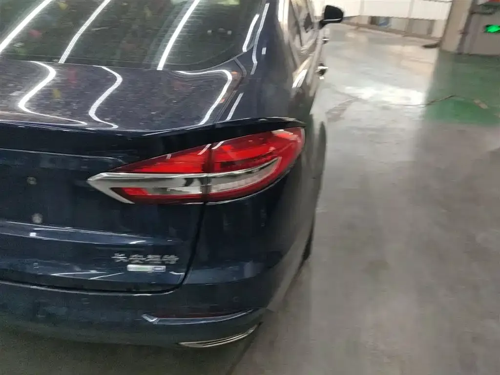 Ford Mondeo 2021 из CN, фото 2