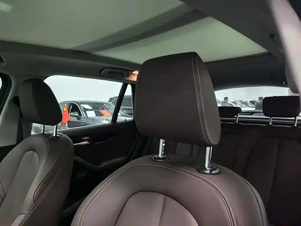 BMW X1 2022 из CN, фото 5