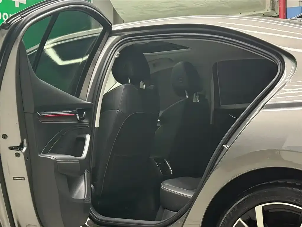 Skoda Octavia 2021 из CN, фото 6
