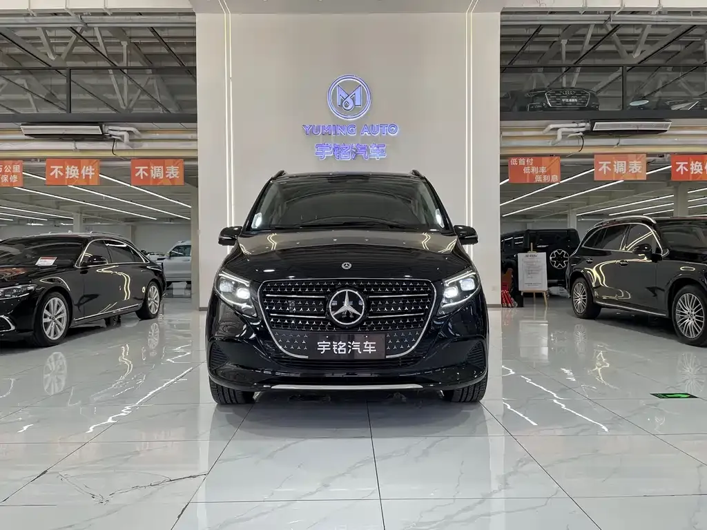 Mercedes-Benz V-Class 2025 из CN, фото 10