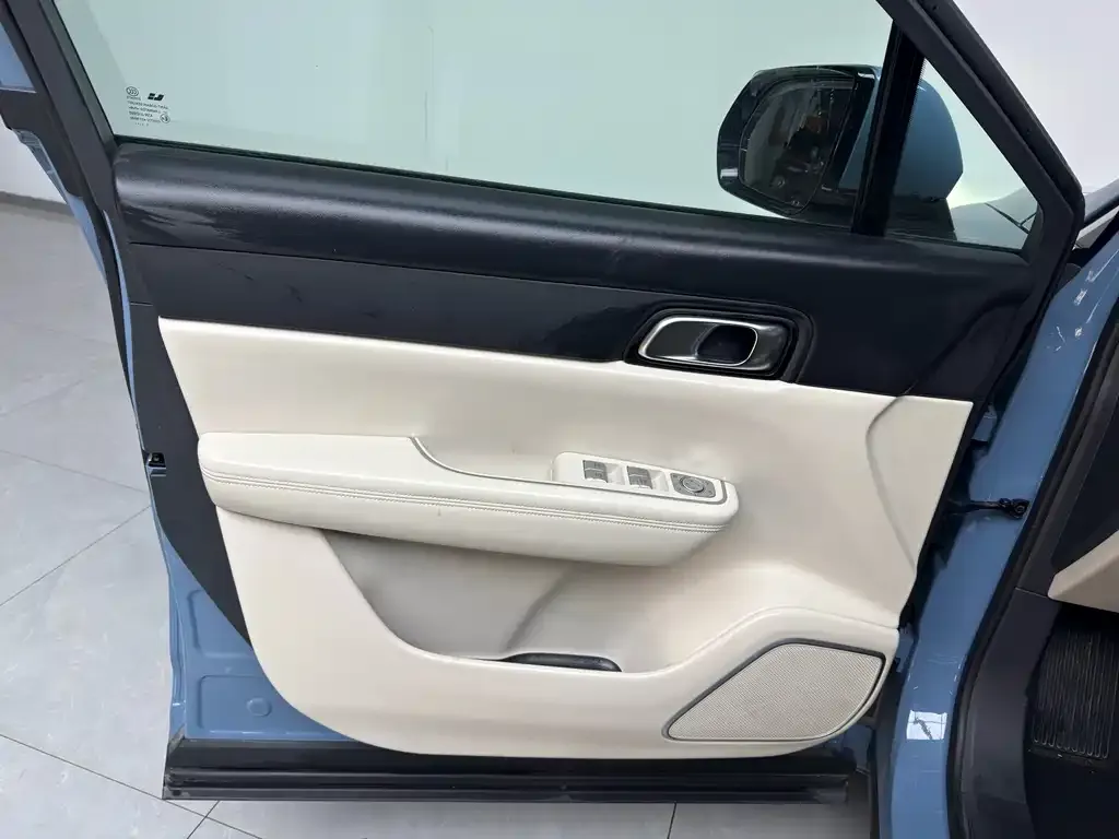Li Auto ONE 2022 из CN, фото 6