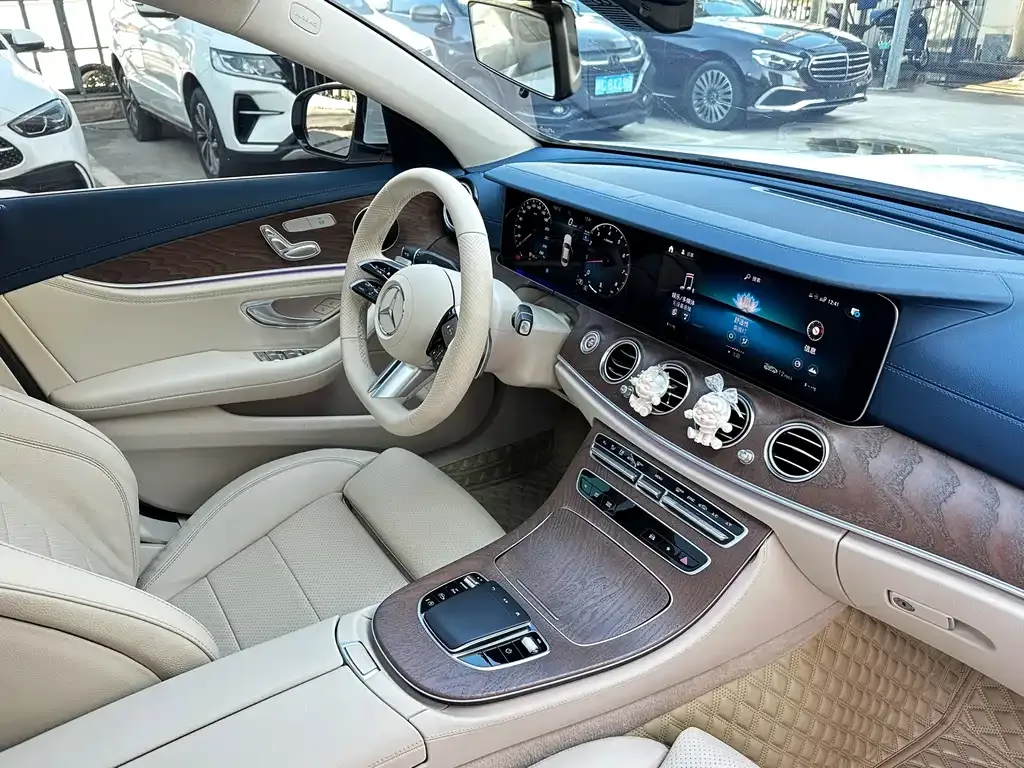 Mercedes-Benz E-Class 2023 из CN, фото 10