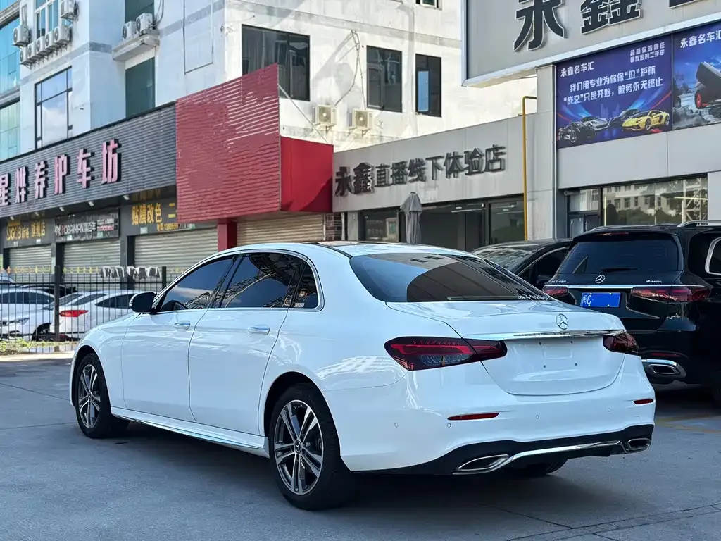 Mercedes-Benz E-Class 2023 из CN, фото 3