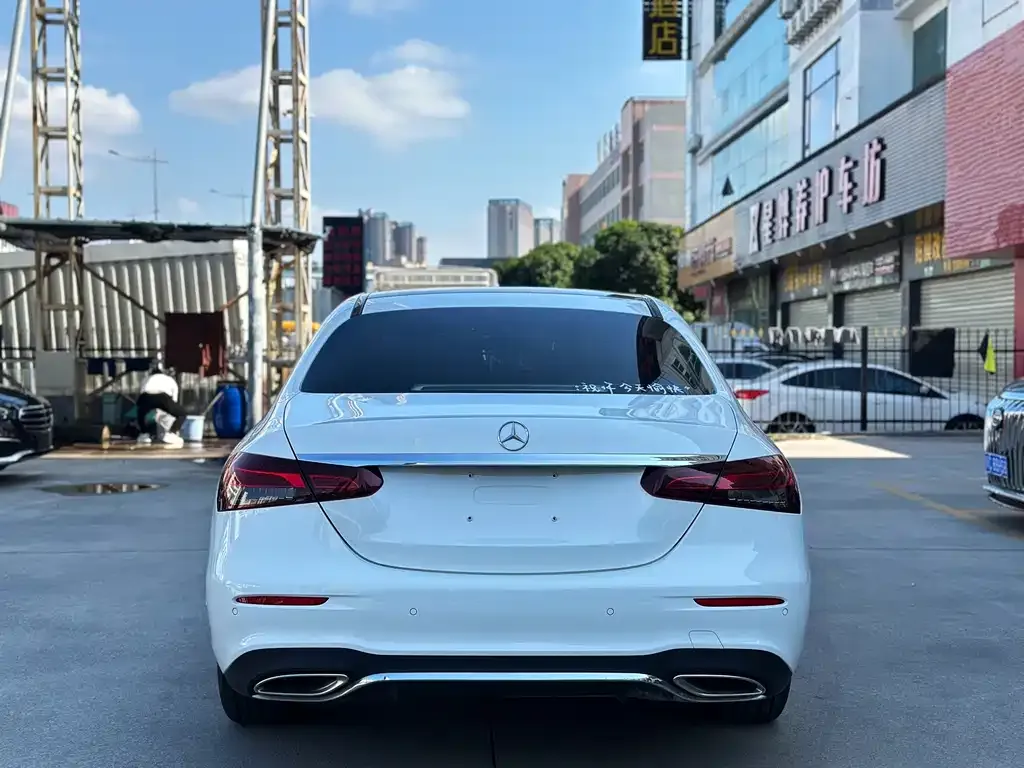 Mercedes-Benz E-Class 2023 из CN, фото 4