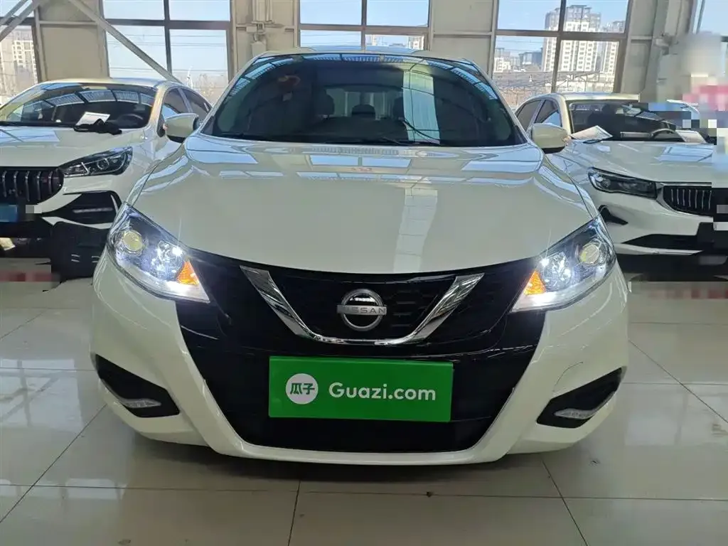 Nissan Tiida 2023 из CN, фото 5