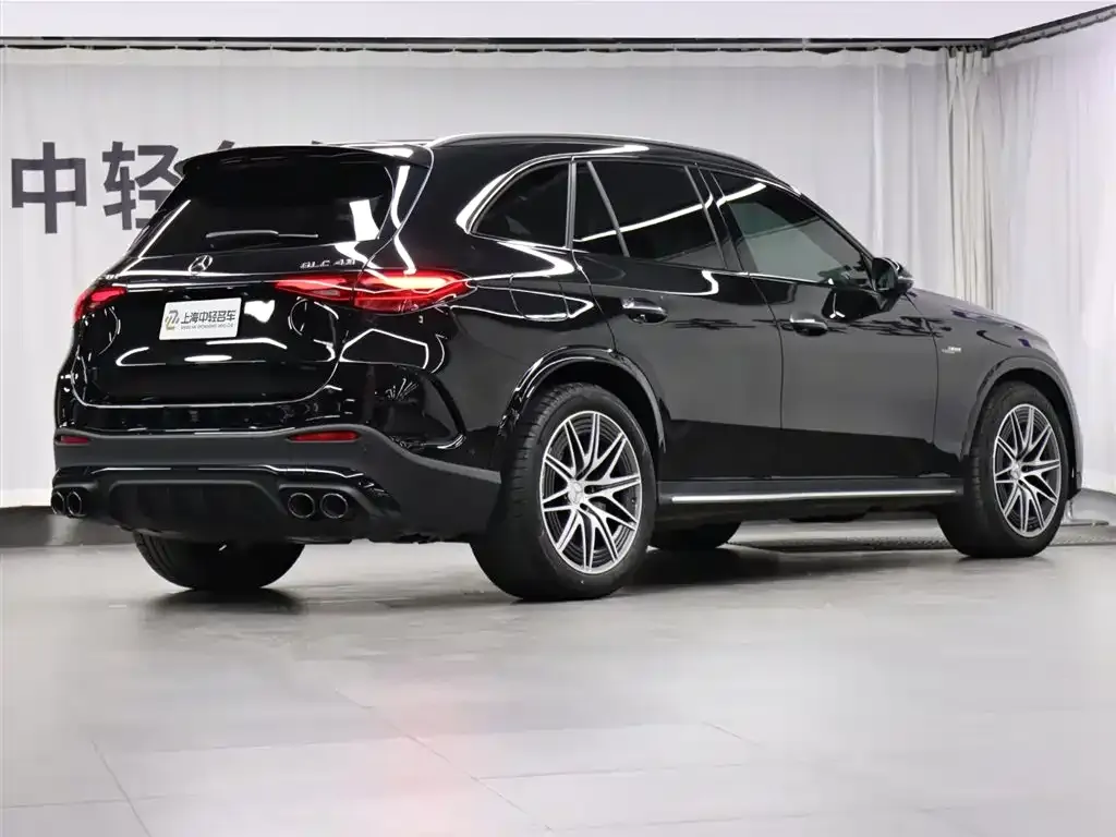 Mercedes-Benz GLC AMG — фото 10