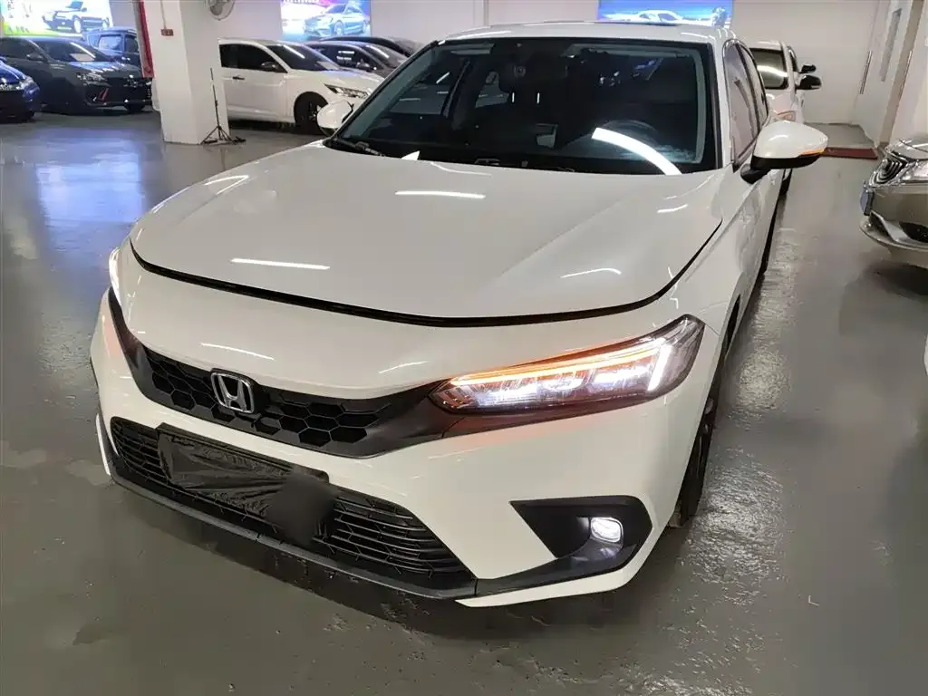 Honda Civic 2023 из CN, фото 1