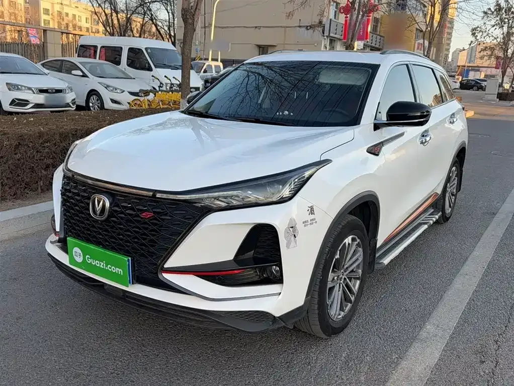 Changan CS75PLUS — фото 1