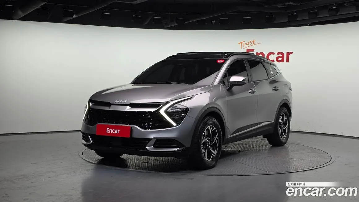 Kia Sportage — фото 1