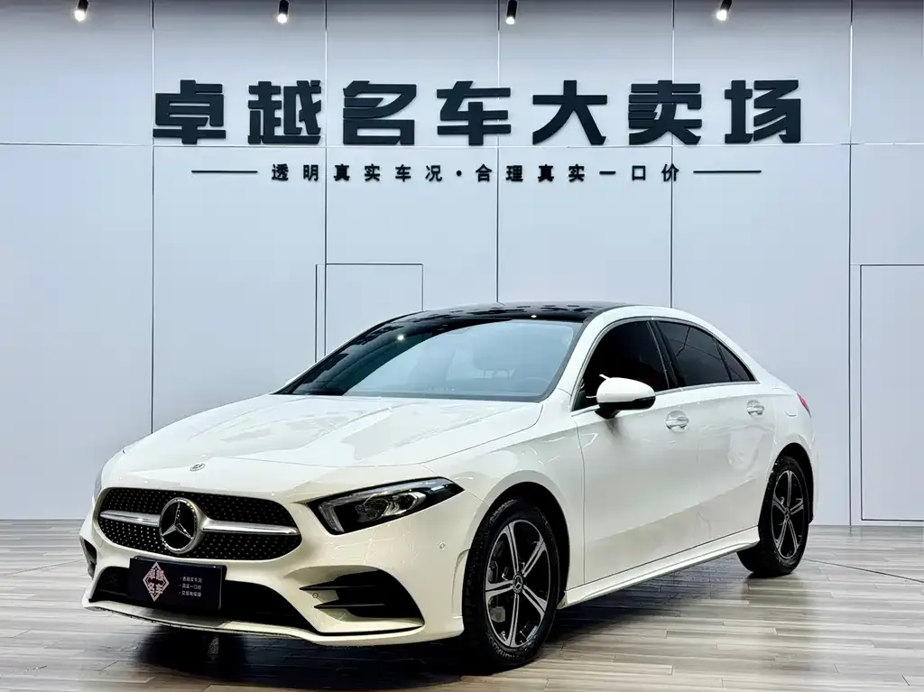 Mercedes-Benz A-Class 2023 из CN, фото 1
