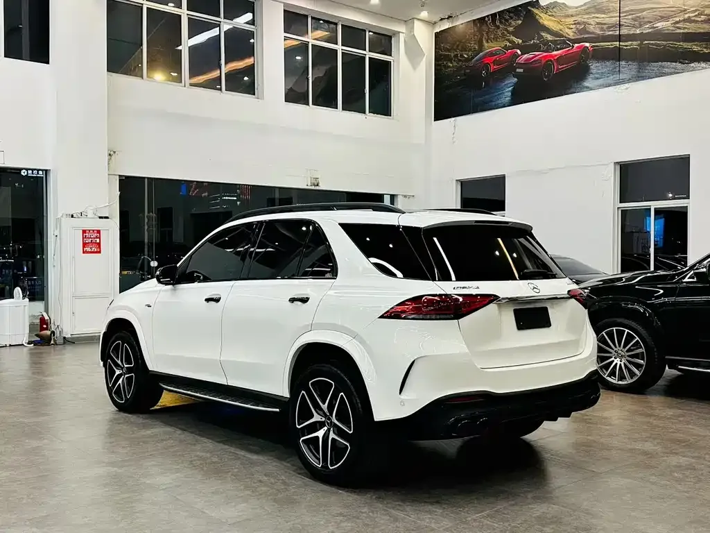 Mercedes-Benz GLE AMG — фото 7