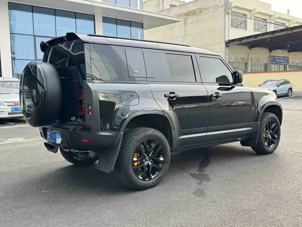 Land Rover Defender 2024 из CN, фото 9