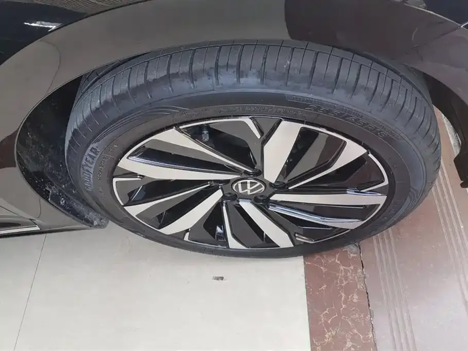 Volkswagen Passat 2023 из CN, фото 6