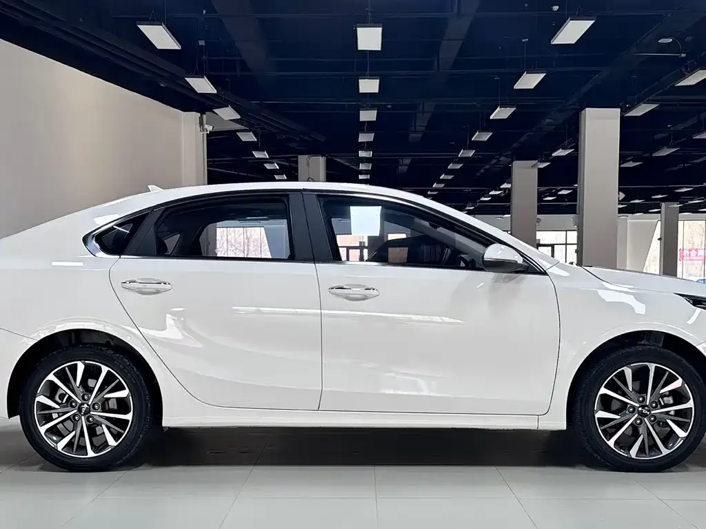 Kia K3 2022 из CN, фото 6