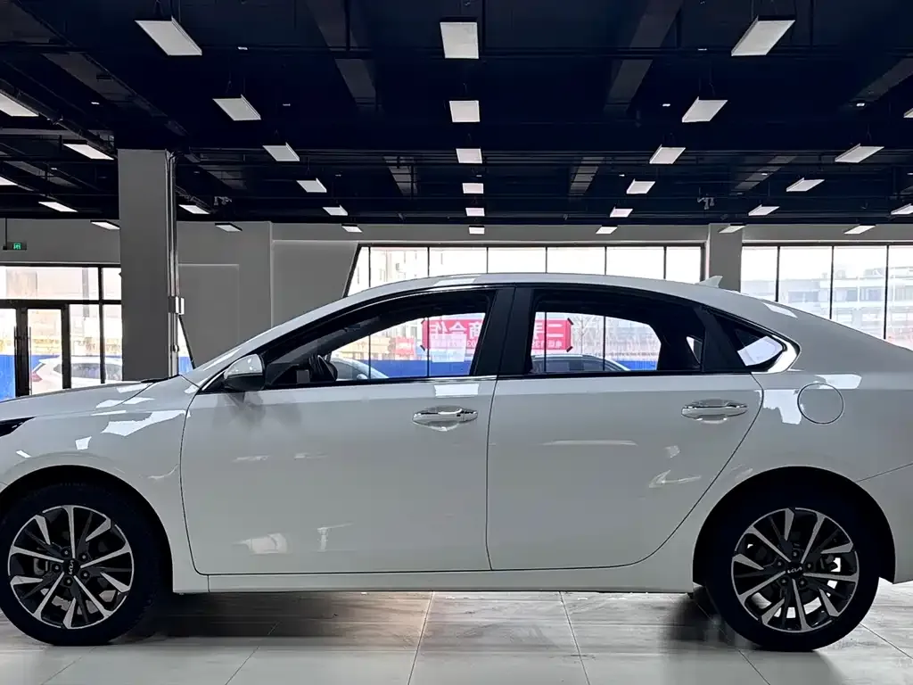 Kia K3 2022 из CN, фото 3