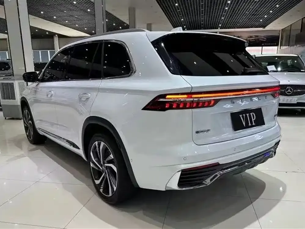 Geely Xingyue L — фото 5