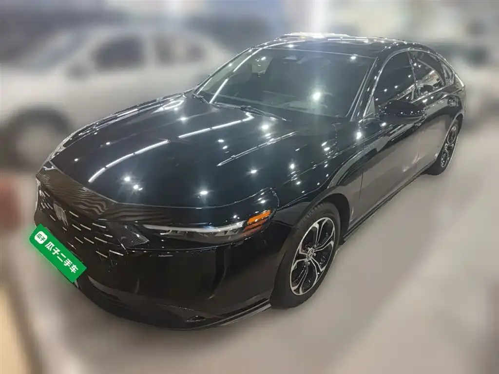 Honda Accord — фото 4