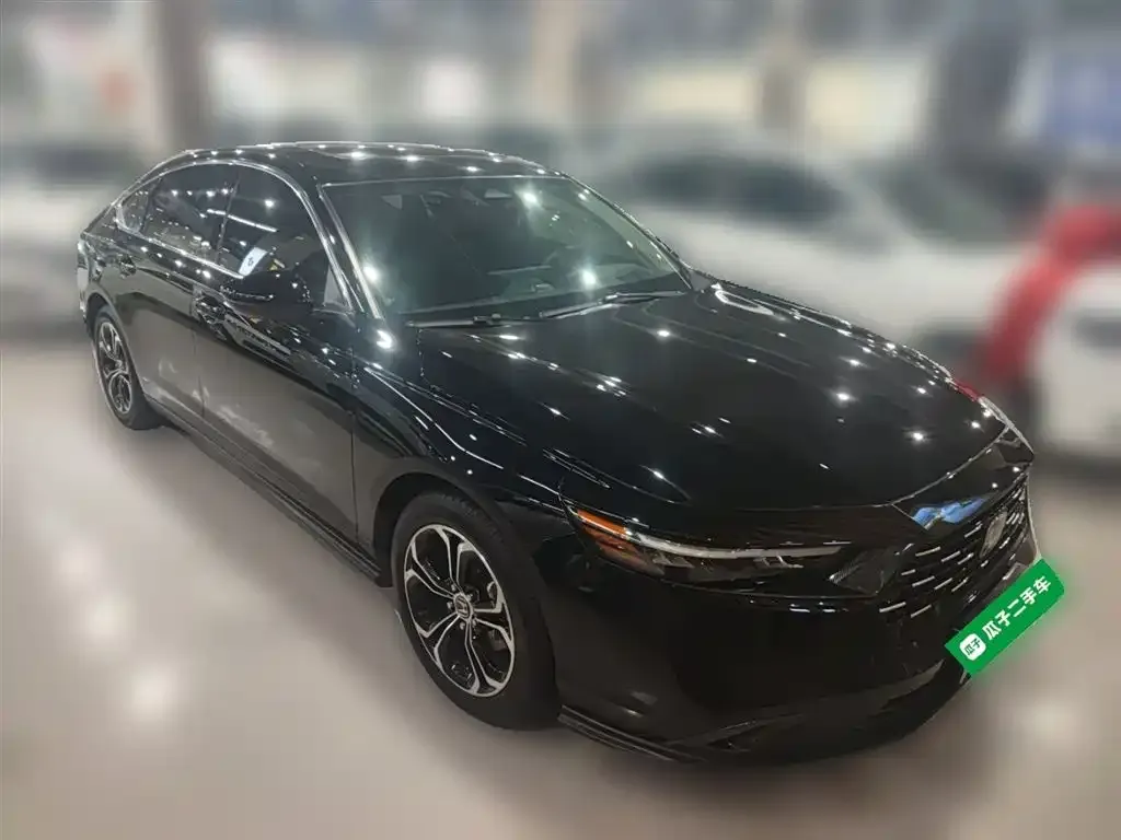 Honda Accord — фото 5
