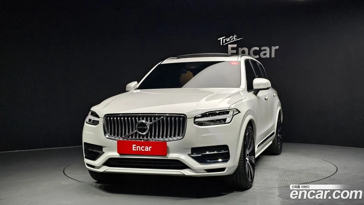 Volvo XC90 — фото 3