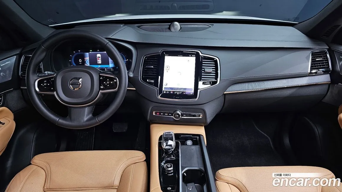 Volvo XC90 — фото 7