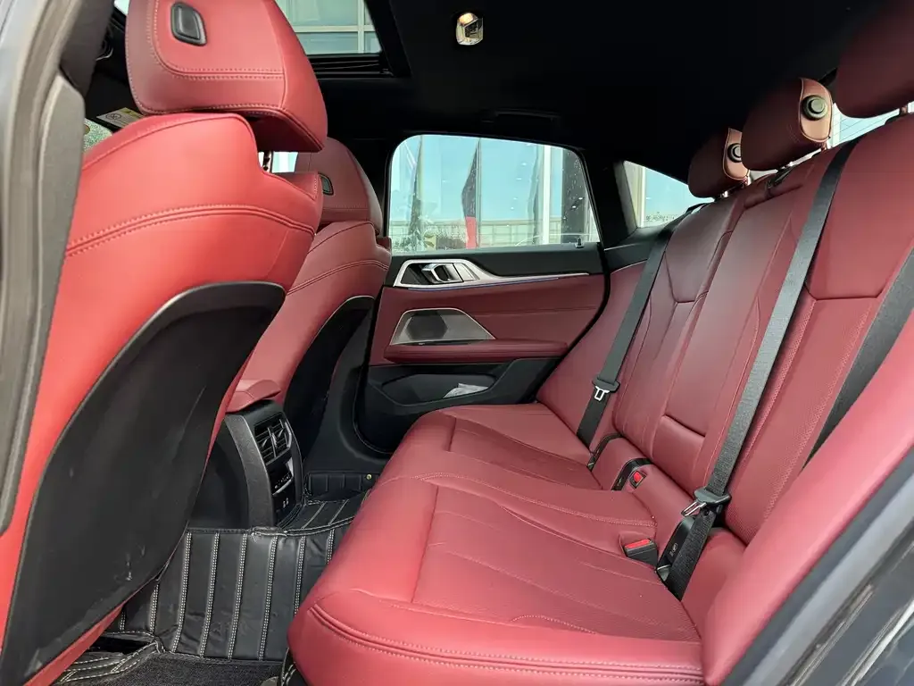 BMW i4 2026 из CN, фото 10