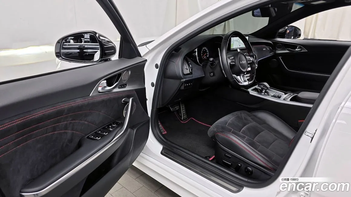Kia Stinger 2023 из KR, фото 7