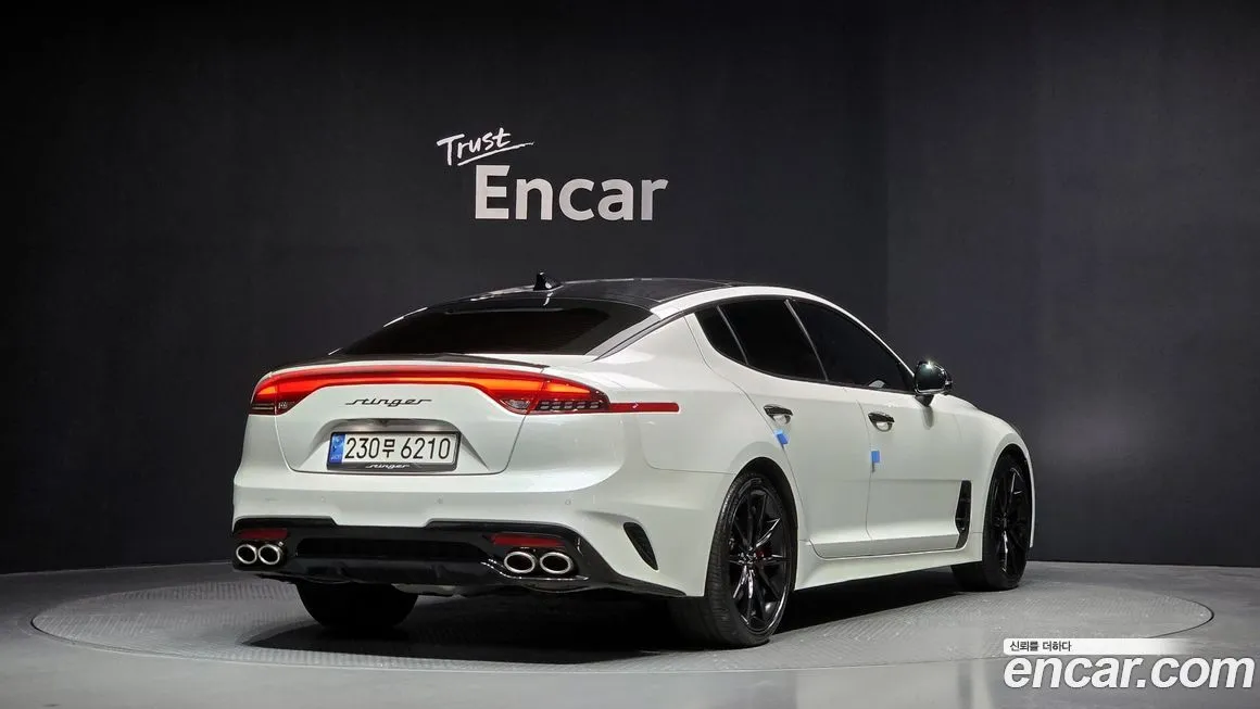Kia Stinger 2023 из KR, фото 2