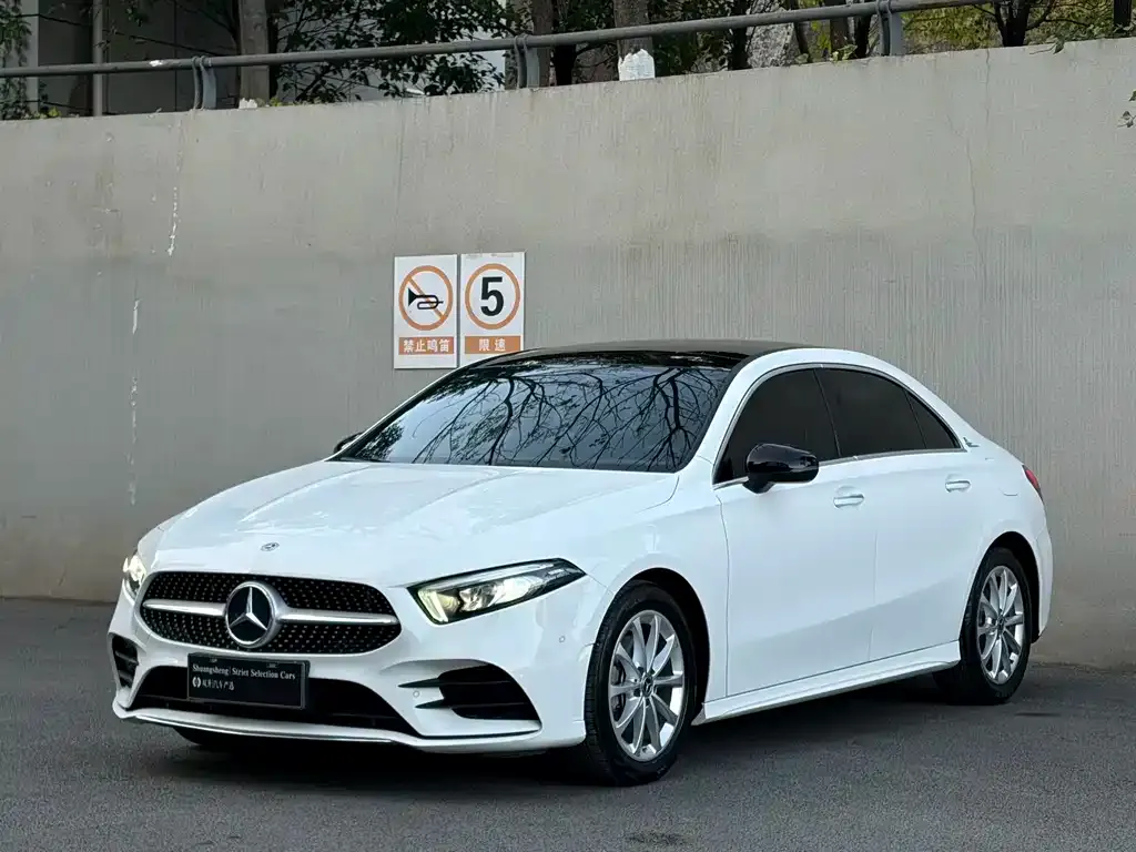 Mercedes-Benz A-Class 2021 из CN, фото 1