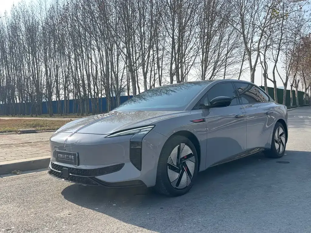 Hongqi EH7 2025 из CN, фото 1